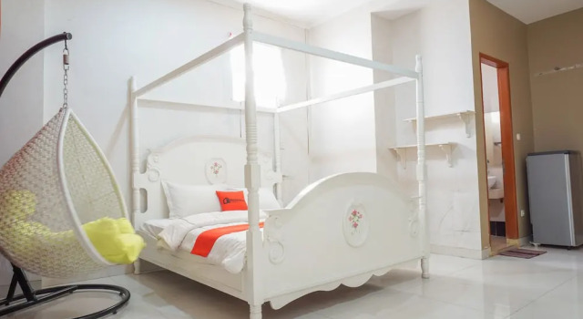 Residences by RedDoorz near Kemang Square