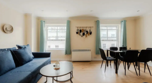 Апартаменты Comfy Apartments in Queensway