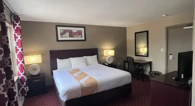 Двухместный номер Standard Rodeway Inn & Suites Hershey Chocolate Avenue