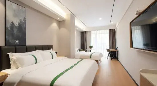 Люкс Deluxe GreenTree Inn Express Hotel (Suzhou Kunshan Zhoushizhen Branch)