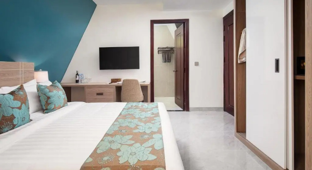 Бунгало c 1 комнатой с видом на сад Vakara Hotel Kep