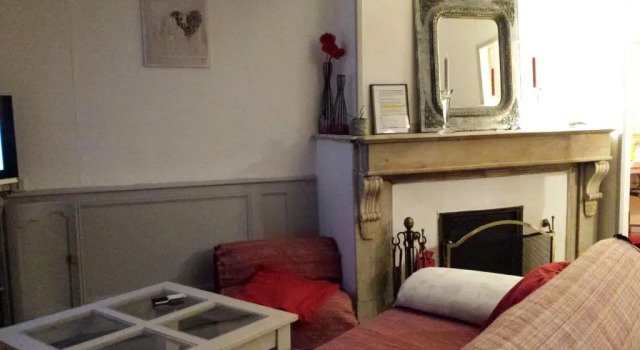 coquet studio en mezzanine, Buchen Sie Hotel Saint-Girons 