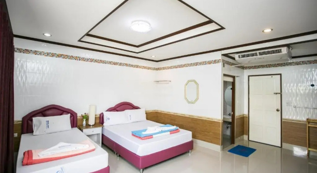 Трёхместный номер Standard Bualuang Boutique Resort