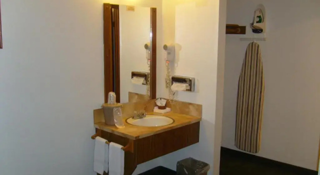 Четырёхместный номер Standard Shanico Inn
