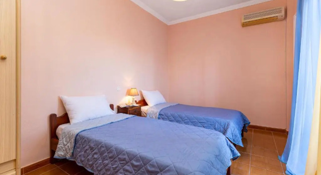 Dimitra House - Corfiot country side getaway