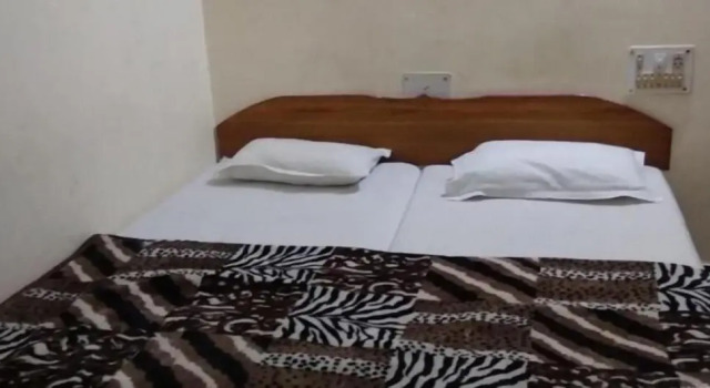 Hotel Chitrakoot Darshan, Забронировать Отель Читракут штат Уттар-Прадеш