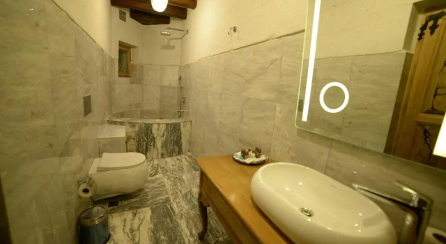 Одноместный полулюкс Crassus Cave Hotel