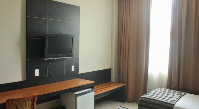 Трёхместный номер Deluxe Hotel Atlântico Tower