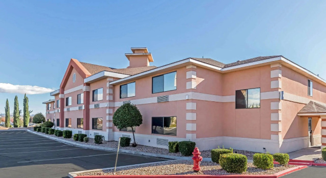 Quality Inn I-15 Red Cliffs, Varaa Hotelli St. George 