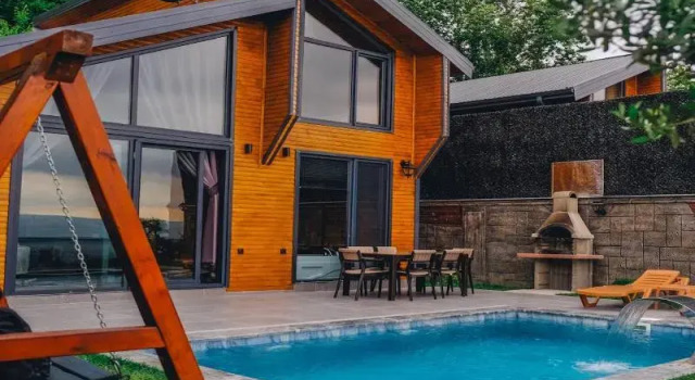 Sapanca Wooden Palaces, Varaa Hotelli Hotellit Marmara-alue pysäköinnillä, Pysäköinti
