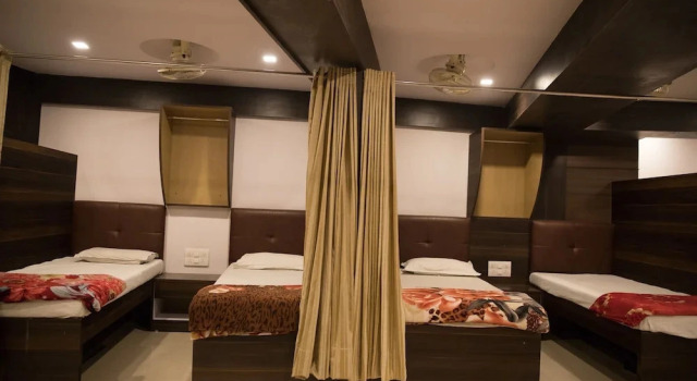 Mumbai Darbar - Hostel