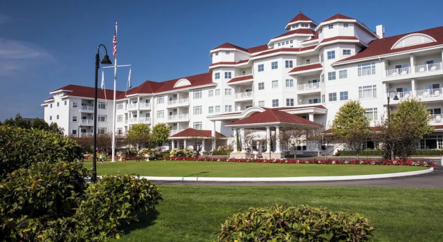 Номер Standard с балконом Inn at Bay Harbor
