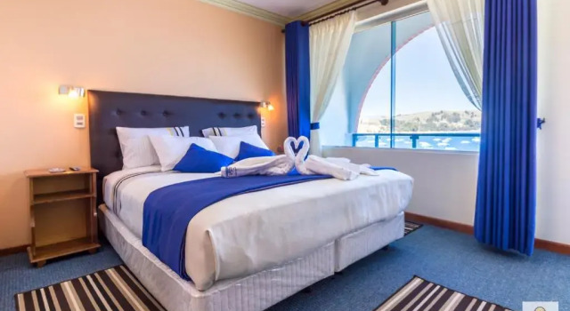 Двухместный номер Standard с балконом и с видом на озеро Hotel Lago Azul
