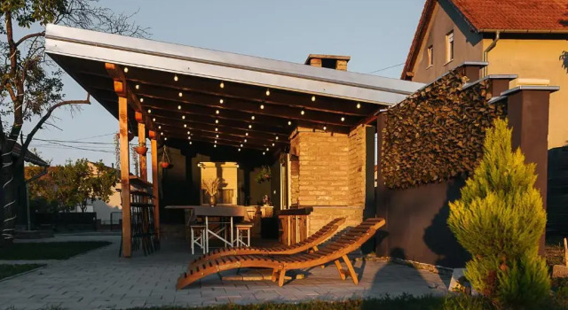 BOOVARA kuća za odmor Bilje*Baranja*Croatia, Rezervovat Hotel Hotely v Slavonia s parkováním, Parkování