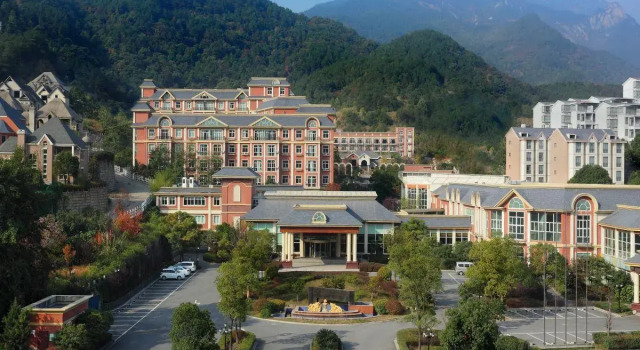 Jiujiang Lushan Resort, Rezervovat Lázně / Resort Hotely v Lushan s bazénem, Bazén