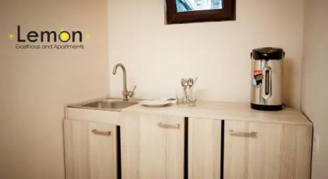 Holiday Home Lemon, Забронировать Отель Сабуртало Тбилиси