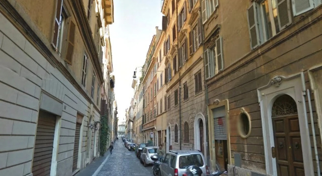 Charme Monti Small Terrace, Забронировать Отель Рим Лацио, рядом с Посольство США в Риме