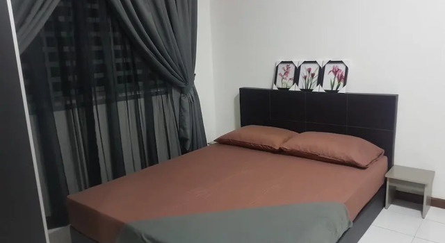 Araaz Homestay, Rezervovat Hotel Hotely v Seremban s parkováním, Parkování