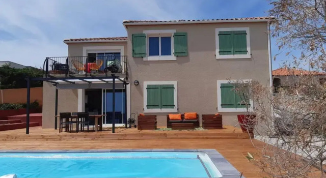 Апартаменты Maison avec vue sur la mer et avec piscine à Fitou