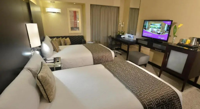 Двухместный с доступом в лаунж номер Standard с видом на сад Crowne Plaza Bahrain by IHG