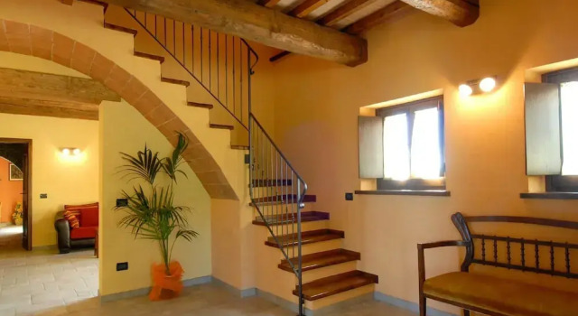Коттедж Holiday Home in Urbania with Hill Views