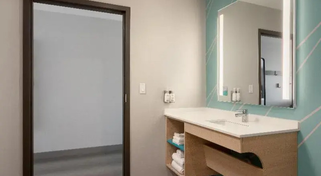 Номер Standard Avid Hotel Oak Creek By IHG