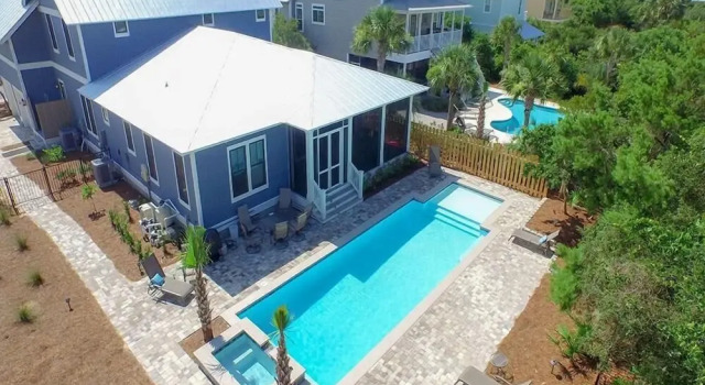 Коттедж GULF DREAMS 5 Bedroom Holiday Home by Five Star Properties