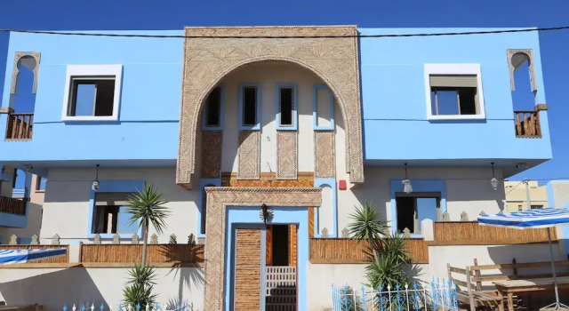 Imsouane WOOD HOUSE, Rezerwuj Bed and Breakfast Hotele w Souss-Massa-Draa z basenem, Basen