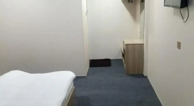 Hotel Roof Cottages Swat, Забронировать Отель Отели Federally Administered Tribal Area 3 звезды, 3*