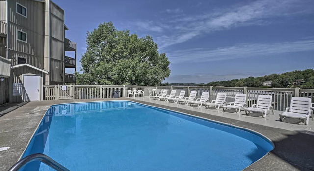 Апартаменты Boat Dock + Pool Access! Osage Beach Condo