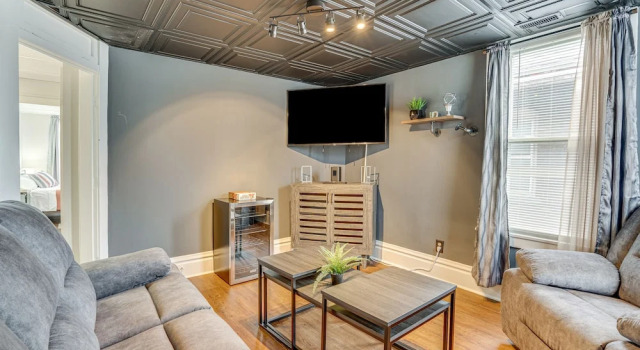 Коттедж Columbus Apartment ~ 2 Mi to Ohio State University