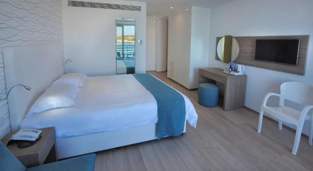 Двухместный номер Standard с частичным видом на море Okeanos Beach Boutique Hotel