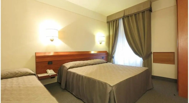 Трёхместный номер Hotel Arcadia