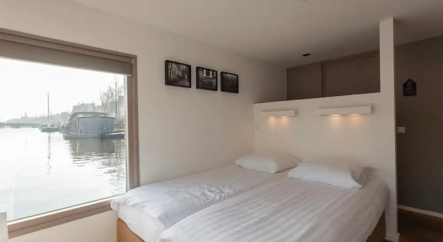 Houseboat Little Amstel, Забронировать Отель Отели Норда 4 звезды, 4*