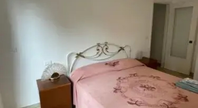 Flat 2 Bedrooms 1 Bathroom - Recco