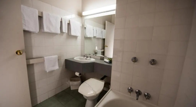 Студия Parklane Motel