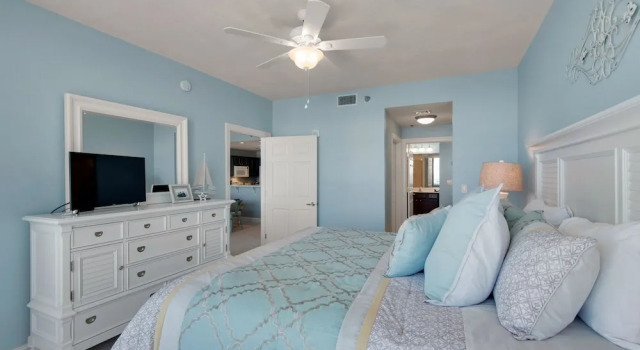 Emerald Dolphin unit 930 - Three Bedroom Condo