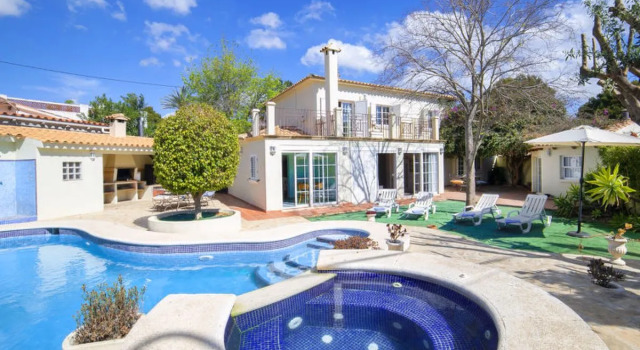 House Alenar Calpe/Calp, Забронировать Отель Отели Кальпе с бассейном, Бассейн