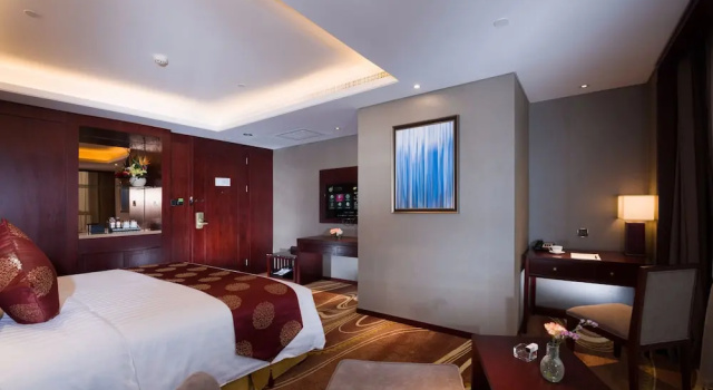 Двухместный номер Superior с видом на город New Century Grand Hotel