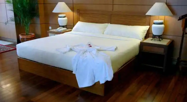 Suite Executive Royal Senyiur Hotel