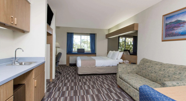 Microtel Inn & Suites Anchorage, Rezerwuj Hotel Anchorage Alaska