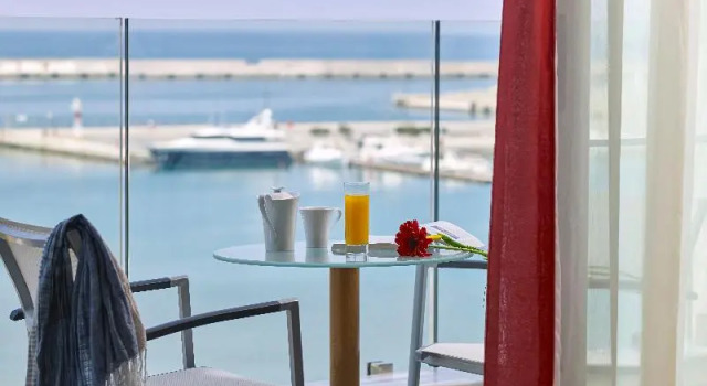 Двухместный номер Superior с балконом и с видом на море Kyma Suites Beach Hotel
