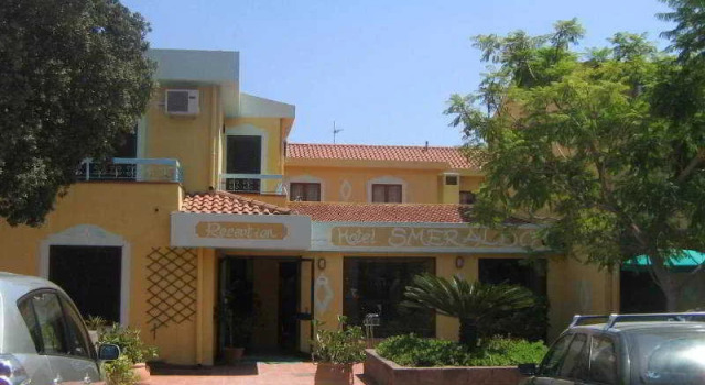 Smeraldo, Book Hotel Cala Gonone Gulf of Orosei