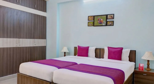 Collection O 11092 Shiv Enclave, Rezervovat Hotel Hotely v Bangalore s parkováním, Parkování