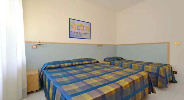 Two-level Flat for Groups in Lignano, Book Lejlighed Hoteller i Friuli Venezia Giulia med parkering, Parkering
