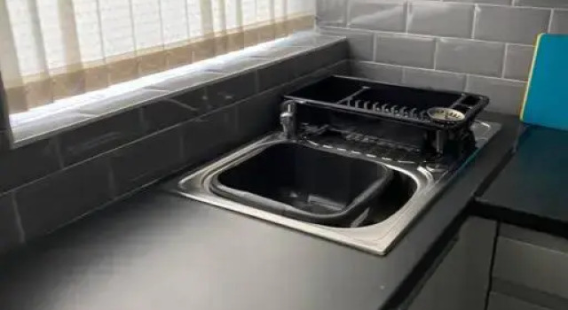 Modern 2 bed sleep 5 close to Anfield Stadium, Prenota Hotel Anfield Liverpool