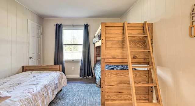 Коттедж с 4 комнатами Waterfront Retreat u003c 4 Mi to Dtwn Cambridge