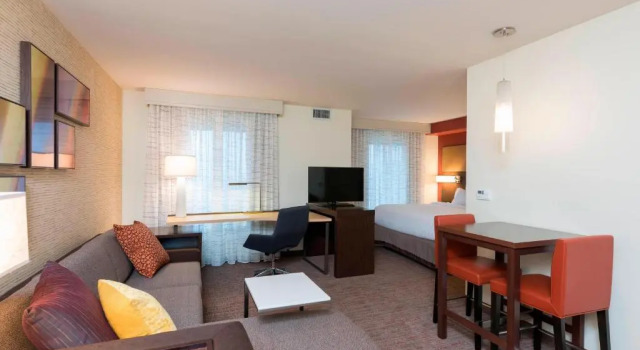 Студия Residence Inn by Marriott Milwaukee West