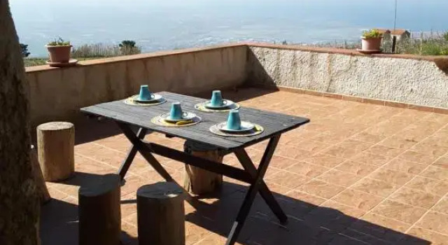 La Casa Nel Vigneto Erice, Book Hotel Hoteller i centrum af Erice, hoteller i centrum af Erice