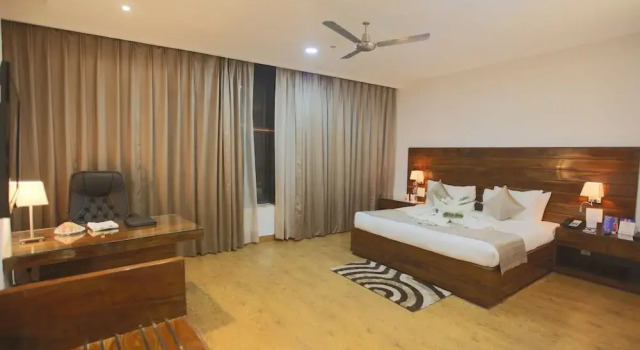 Двухместный люкс с видом на город Ana Clarks Inn, Panchkula